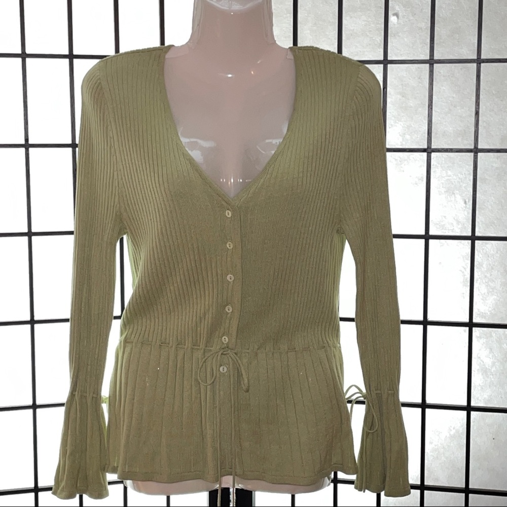 Compositions ladies sweater size small